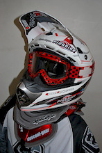 Leatt Neck Braces - THE REVIEW YOU MUST READ.