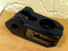 FBM Toploader Stem
Blue
22.2mm bars (standard bmx)