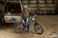 Hart and Pugin win Saracen British Downhill Series, Round 2